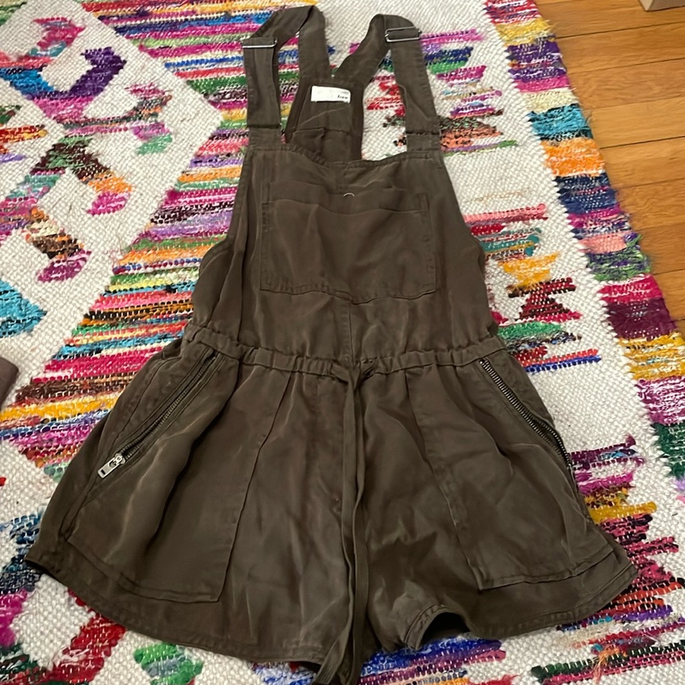Aritzia Wilfred free romper overalls